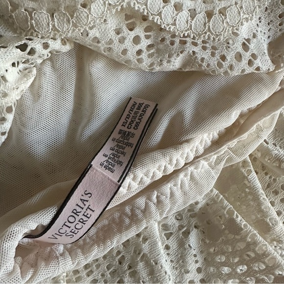 Free People Victoria’s Secret Lace Bralette Bundle XS (3) - Picture 6 of 8
